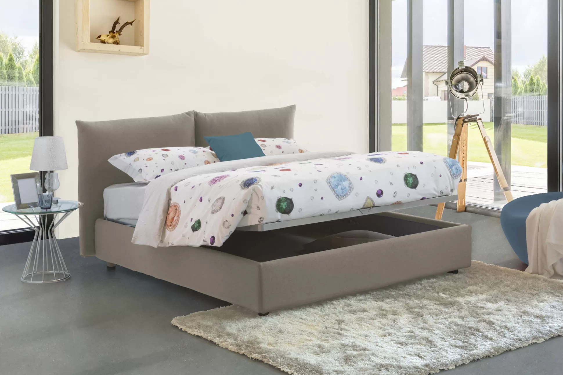 Dmora Letti Matrimoniali<Letto matrimoniale Aghineo, adatto per materasso Cm 160x200,