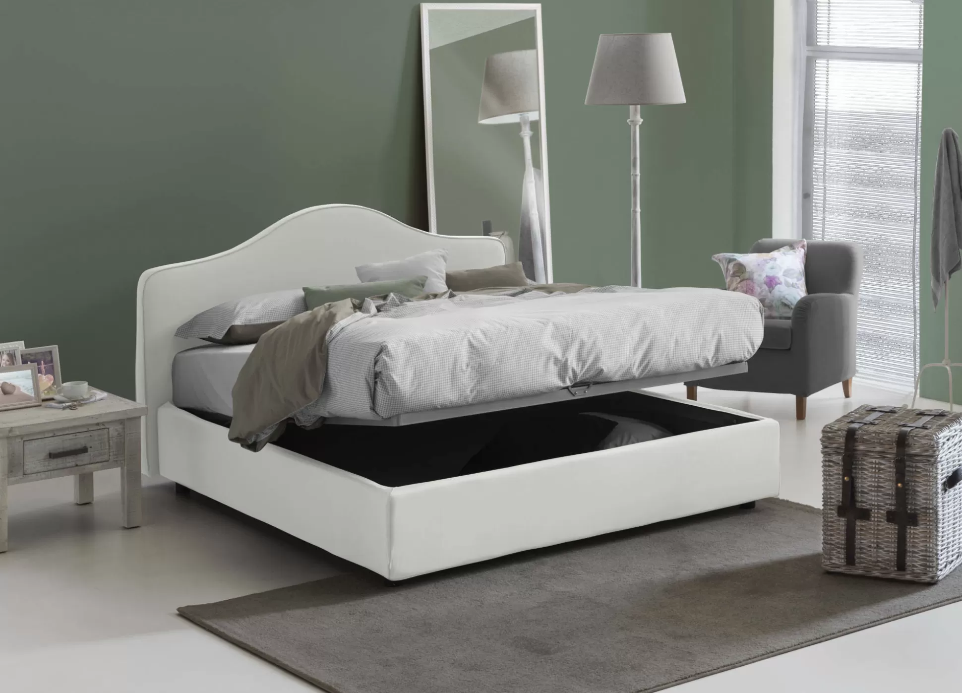 Dmora Letti Matrimoniali<Letto matrimoniale Alborella, adatto per materasso Cm 160x200,