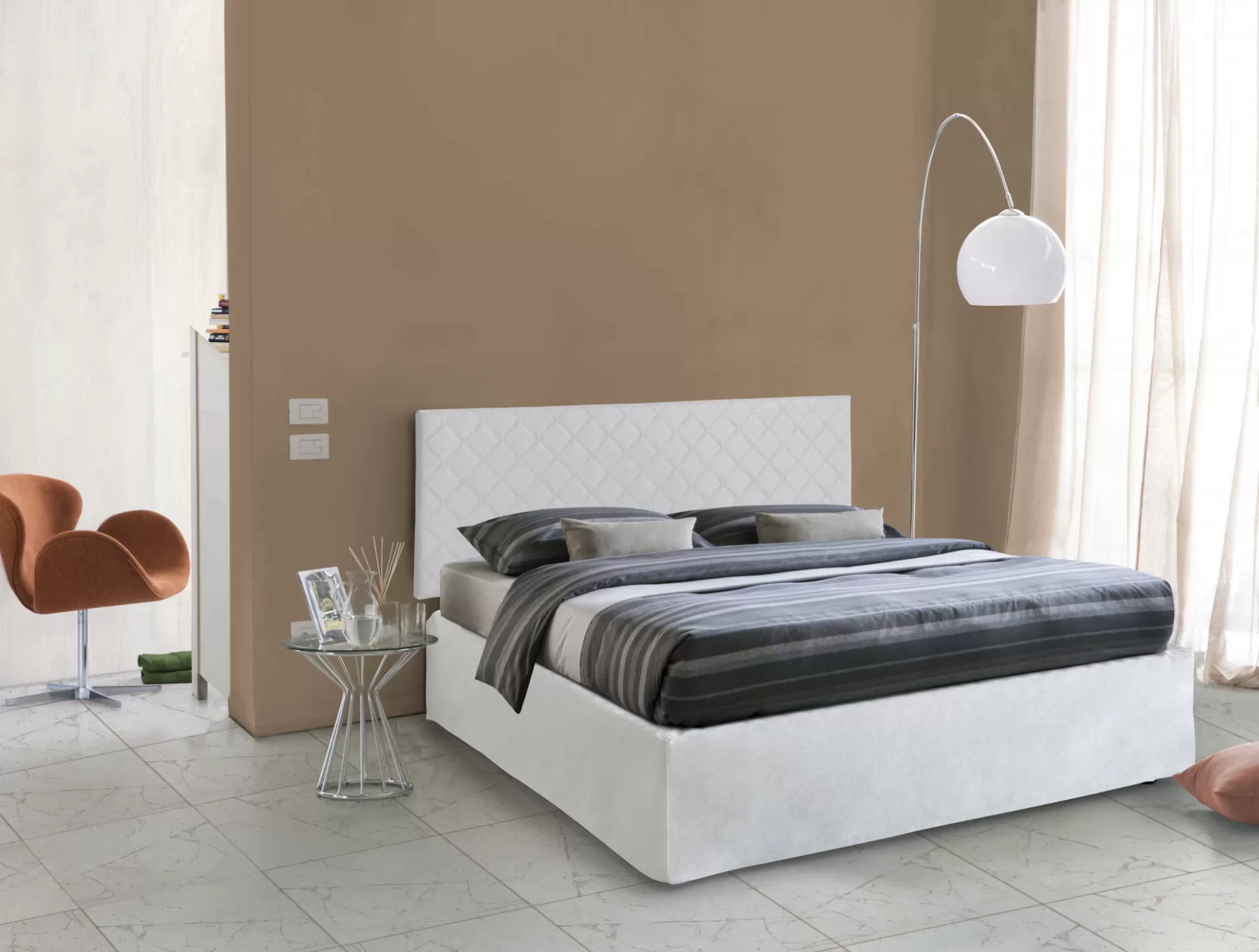 Dmora Letti Matrimoniali<Letto matrimoniale Alfredo, adatta a materasso da Cm 160x190,