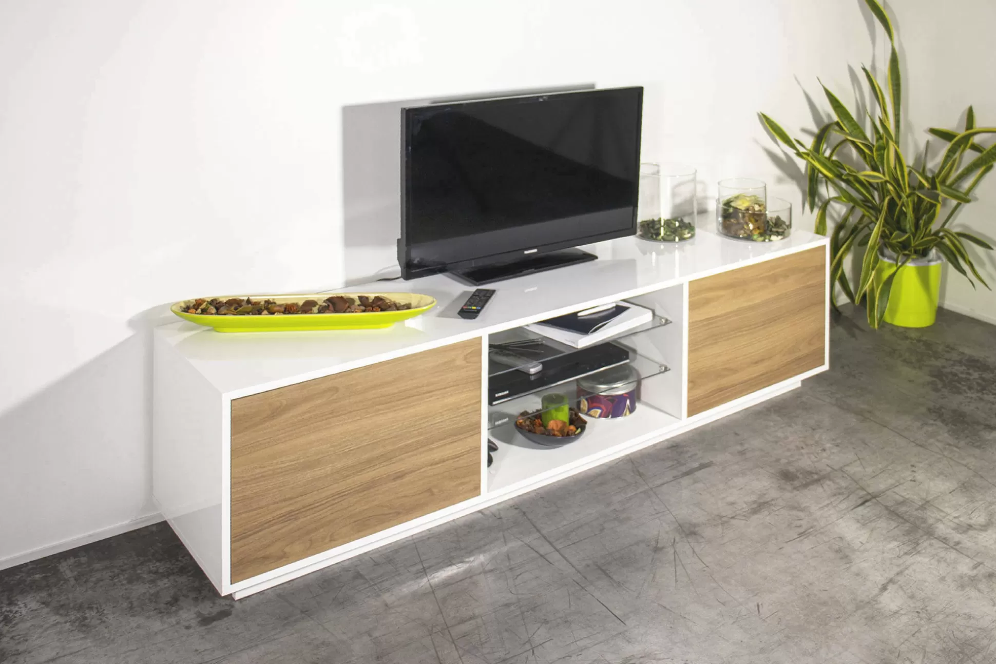 Dmora Mobili Porta Tv<Mobile porta TV Dlongon, cm 180x41h46, Bianco lucido e Noce