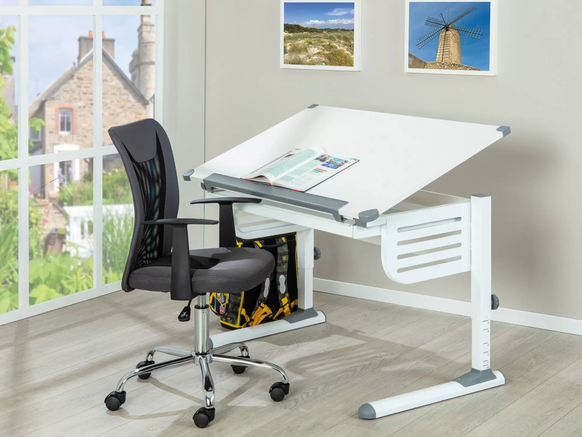 Dmora Scrivanie<Scrivania Heide, Scrittoio multiuso, Tavolo per ufficio porta PC, Piano di lavoro, 110x55 h68 cm,