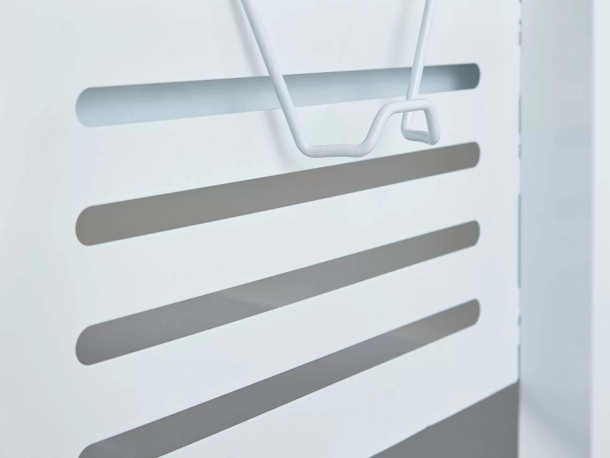 Dmora Scrivanie<Scrivania Heide, Scrittoio multiuso, Tavolo per ufficio porta PC, Piano di lavoro, 110x55 h68 cm,
