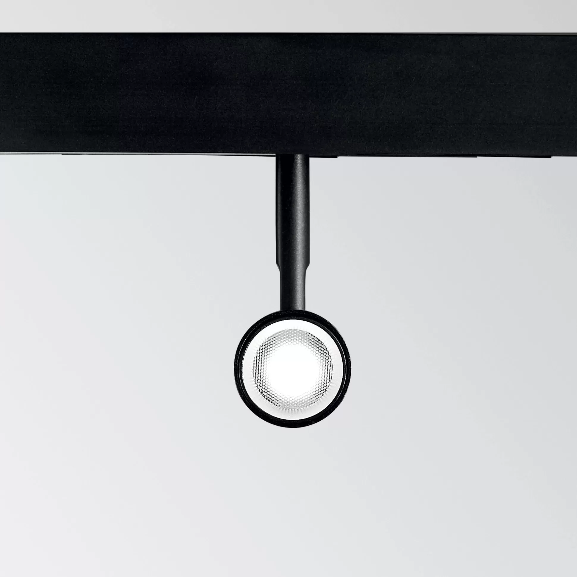 Dmora Sistemi Luce Binari<Sistema luce binario EGO TRACK SINGLE 03W 3000K ON-OFF BK, 19 x 3 x h10 cm,