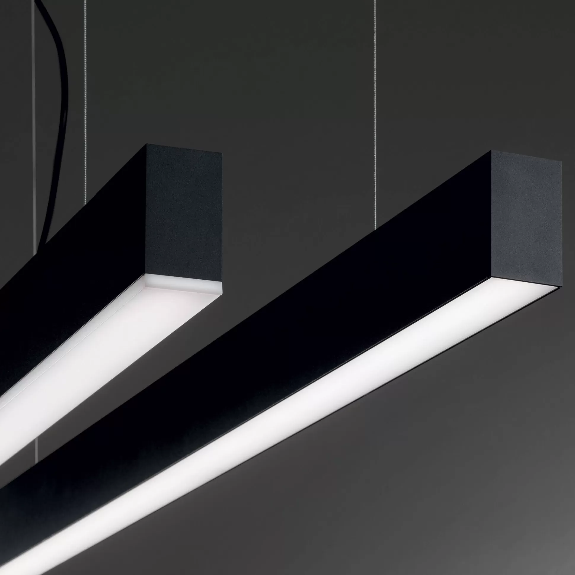 Dmora Sistemi Luce Binari<Sistema luce binario FLUO WIDE 1200 3000K BK, 121 x 5 x h8 cm,